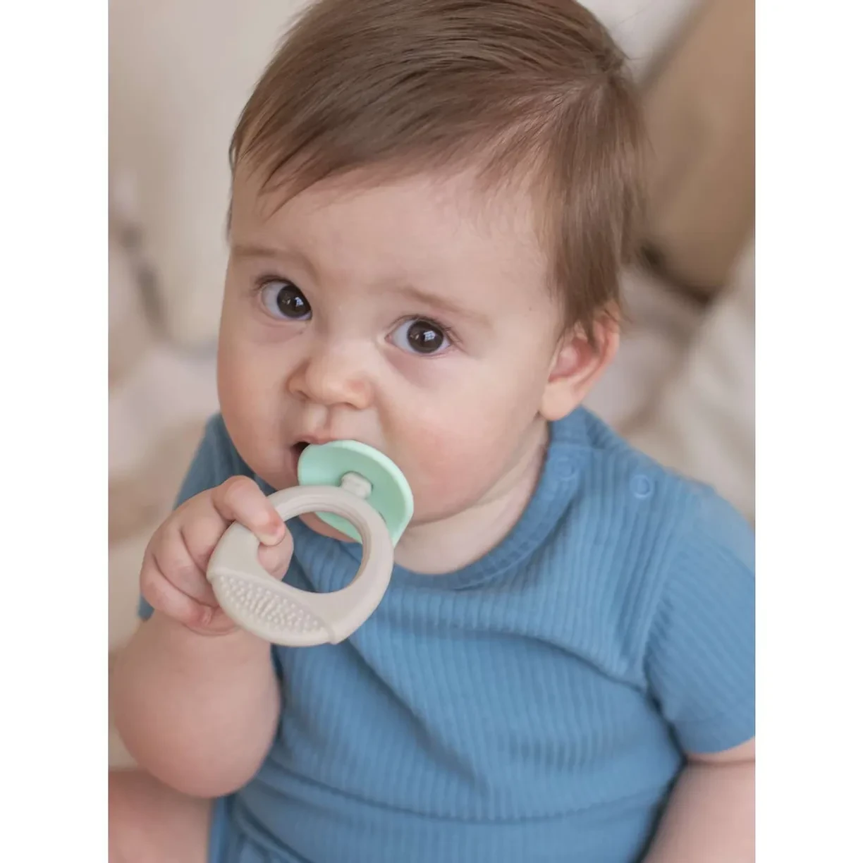 Прорезыватель для зубов силиконовый BPA-free с щеточкой Uviton — изображение 4